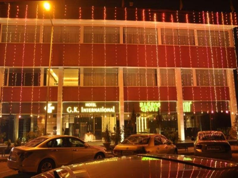 Hotel Gk International Чандигарх Экстерьер фото