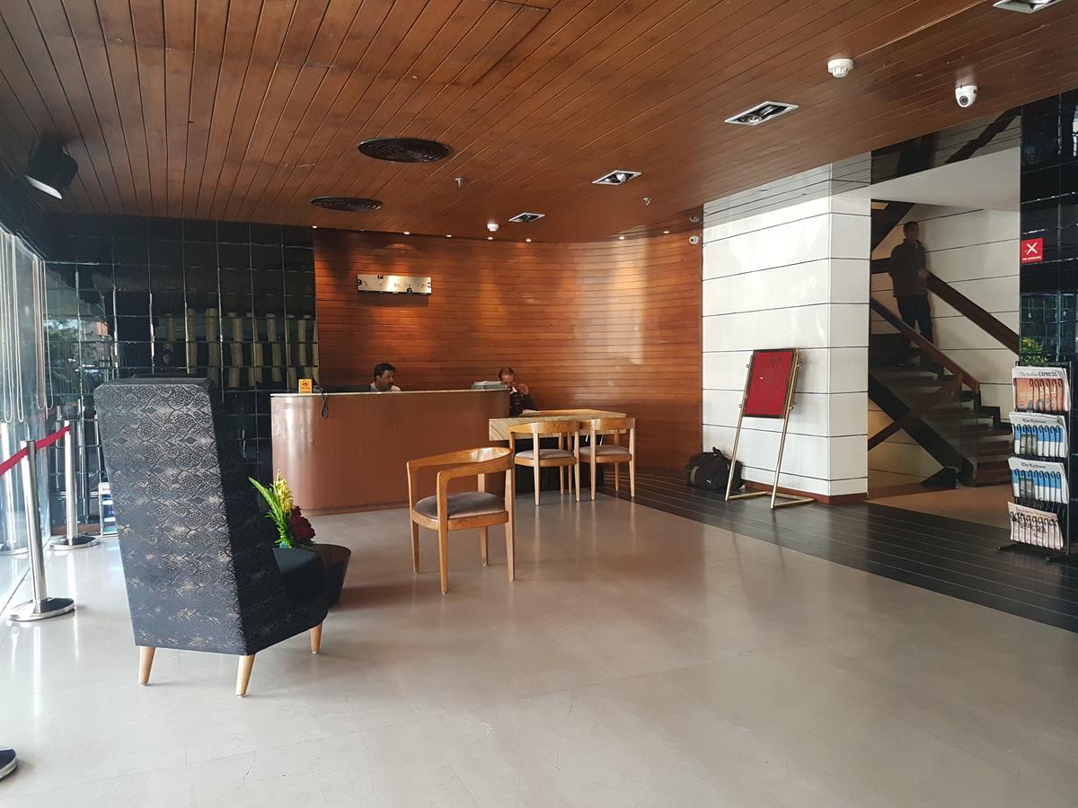 Hotel Gk International Чандигарх Экстерьер фото